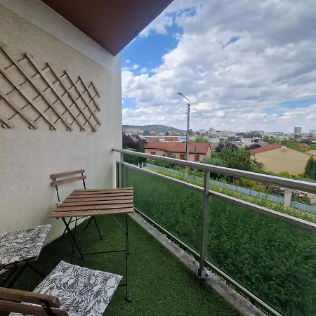 Le Proudhon #parking#terrasse Apartment *